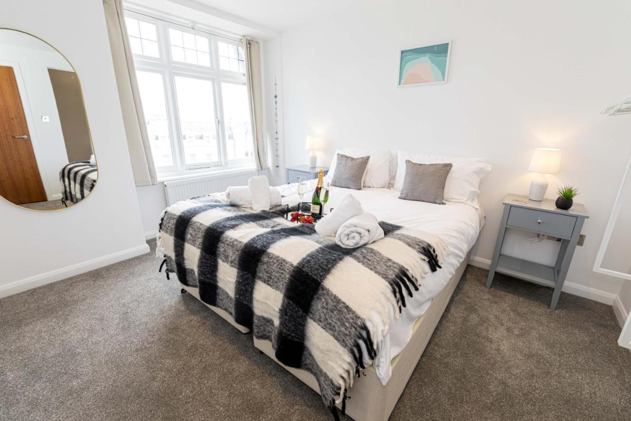 Ocean Breeze - 1 Minute From The Beach - 10 Minute From Bic - Fast Wi-Fi - Smart Tv Bournemouth Exterior foto
